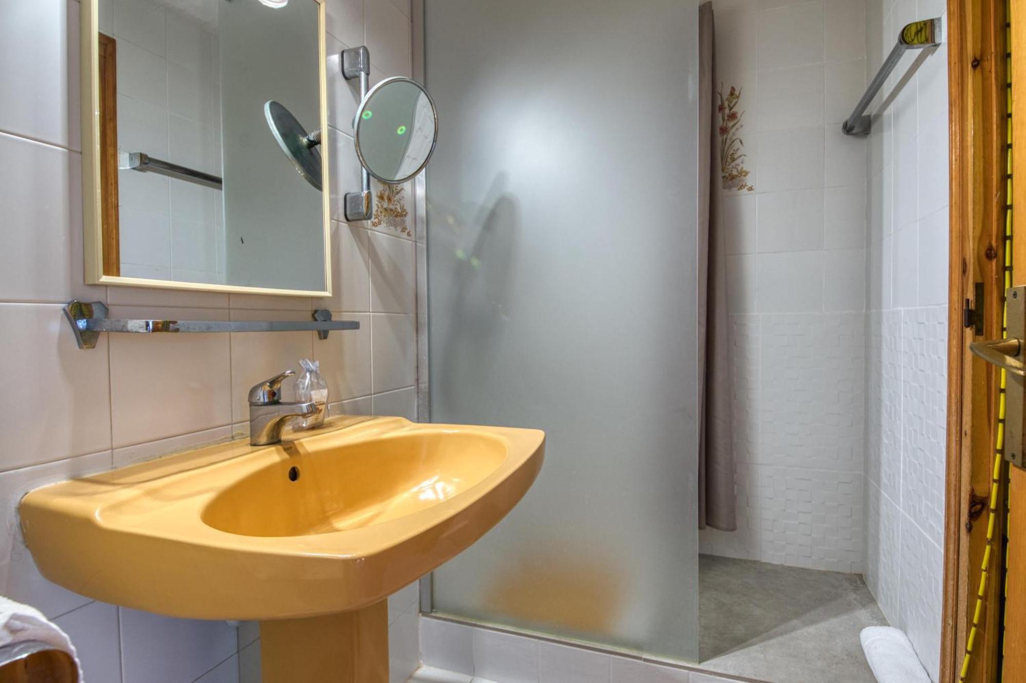 Apartaments Can Niell 칼레냐 데 팔라푸르헬 외부 사진